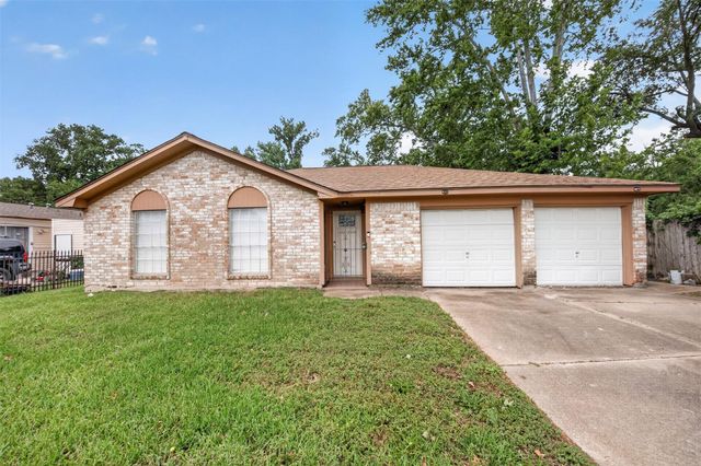 8029 Tareyton Lane, Houston, TX 77075
