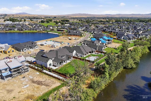 888 S Waning Lane, Eagle, ID 83616