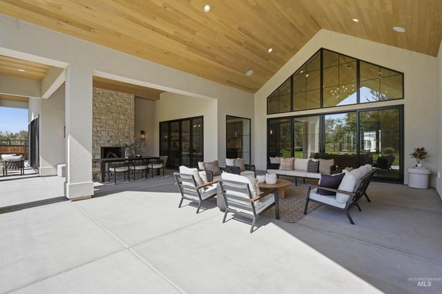 888 S Waning Lane, Eagle, ID 83616