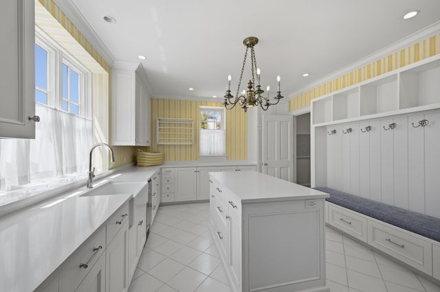 204 Sunnyside Dr, Nashville, TN 37205