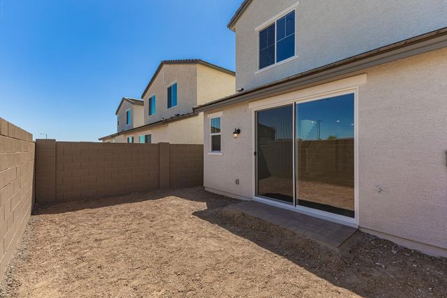 2434 W Maximo Way, Phoenix, AZ 85085