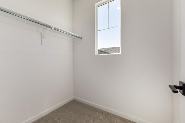 2434 W Maximo Way, Phoenix, AZ 85085