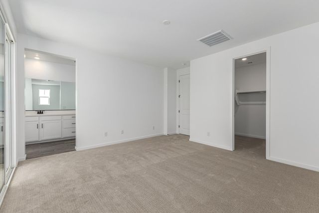 2434 W Maximo Way, Phoenix, AZ 85085