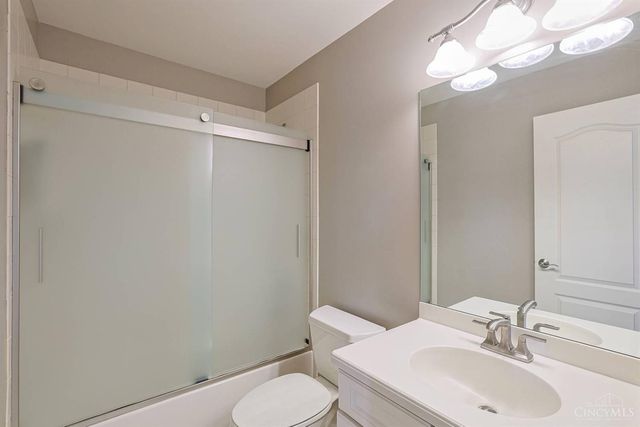 785 Cedar Drive, Miami Twp, OH 45140