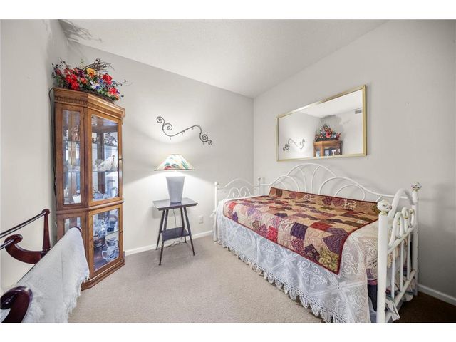 100 4th Avenue #208, South Saint Paul, MN 55075