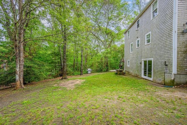 171 Wheeler Rd, Mashpee, MA 02649