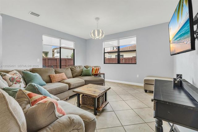 581 SE 34th Terrace 0, Homestead, FL 33033