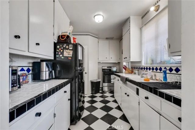 9385 Oak Glen Road, Cherry Valley, CA 92223