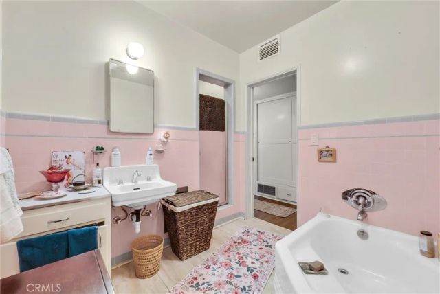 9385 Oak Glen Road, Cherry Valley, CA 92223