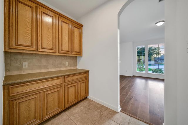 939 Colorado Springs Court, Spring, TX 77373