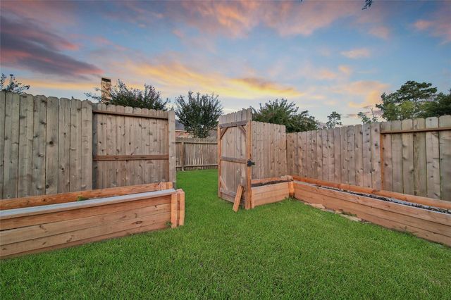939 Colorado Springs Court, Spring, TX 77373