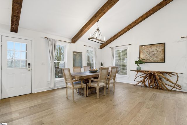 405 Foot Hills Road, Greenville, SC 29617