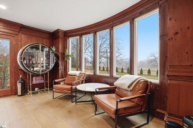 405 Foot Hills Road, Greenville, SC 29617