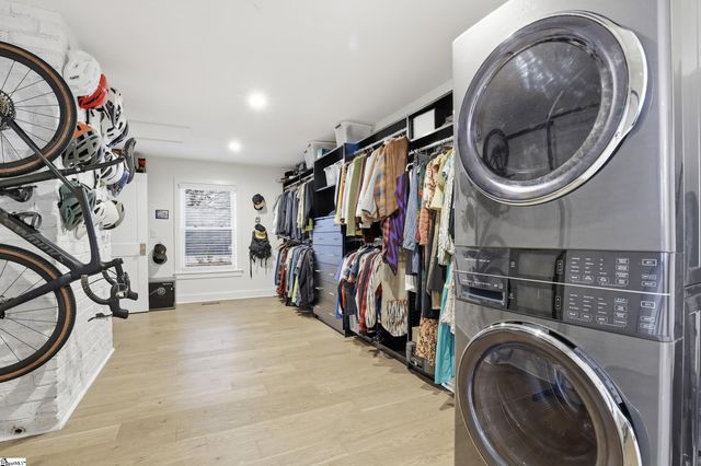 405 Foot Hills Road, Greenville, SC 29617