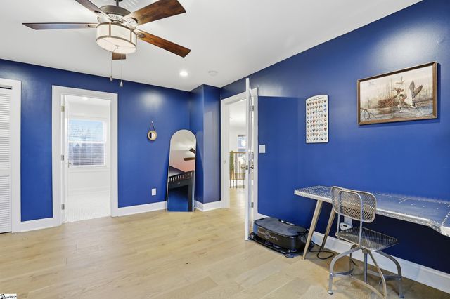 405 Foot Hills Road, Greenville, SC 29617