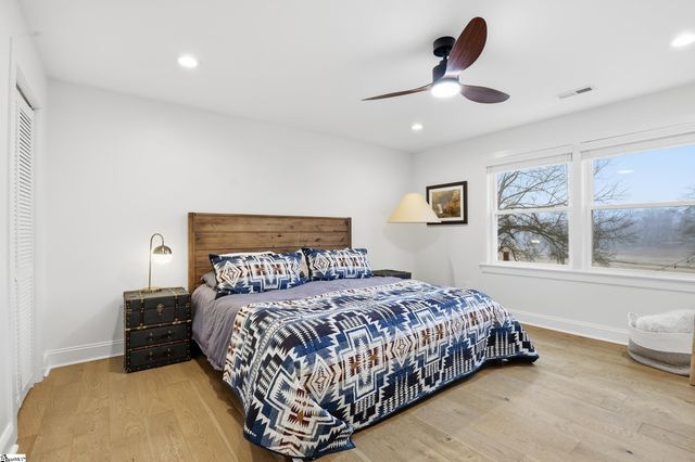 405 Foot Hills Road, Greenville, SC 29617