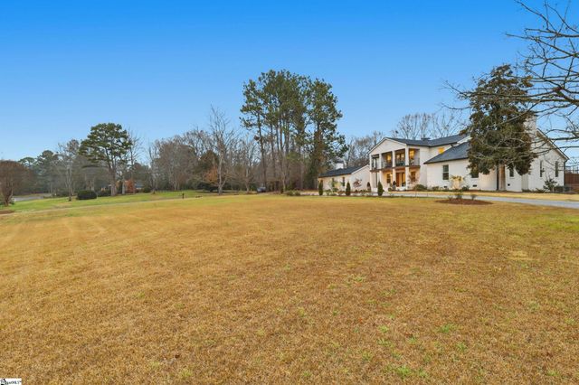 405 Foot Hills Road, Greenville, SC 29617