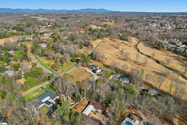 405 Foot Hills Road, Greenville, SC 29617