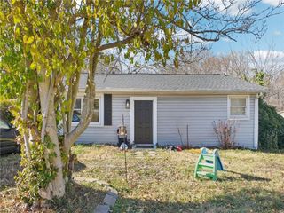 715 Baker Road, High Point, NC 27263