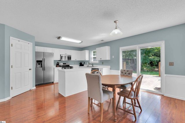 403 W Abington Way, Spartanburg, SC 29301