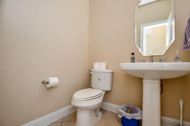 2446 Flowering Brook Lane, Sugar Land, TX 77479