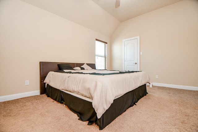 2446 Flowering Brook Lane, Sugar Land, TX 77479