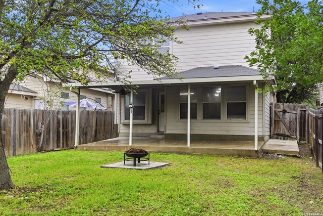 6806 Grapevine Lk, San Antonio, TX 78244