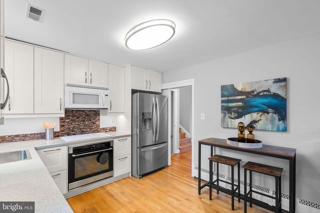 2306 BARBOUR RD, Falls Church, VA 22043