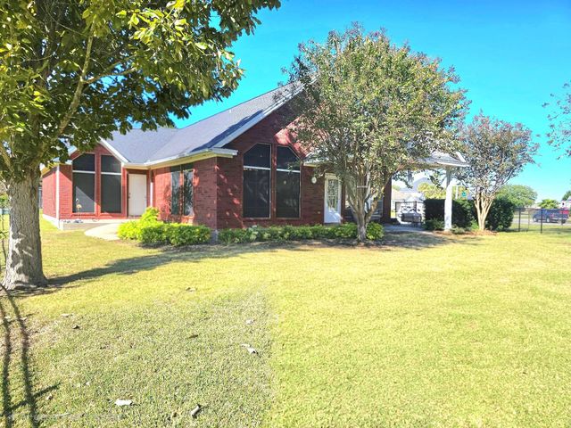 3242 Birchwood Triangle, Port Arthur, TX 77642