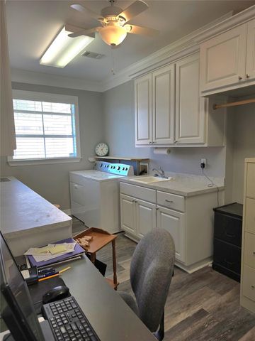 3242 Birchwood Triangle, Port Arthur, TX 77642