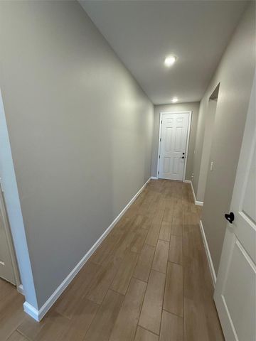 10073 SPRING LAKE DRIVE, Clermont, FL 34711