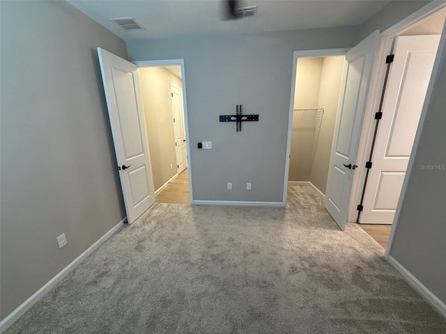 10073 SPRING LAKE DRIVE, Clermont, FL 34711
