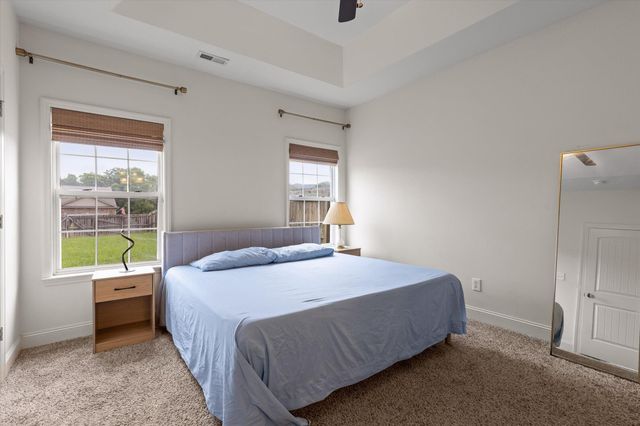 8279 Bluegill Circle, Ooltewah, TN 37363