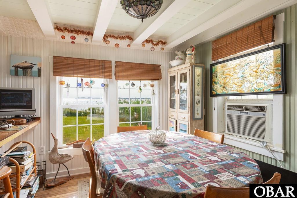 Image 4 of property listing at 1327 W Kitty Hawk Road, Kitty Hawk, NC 27949