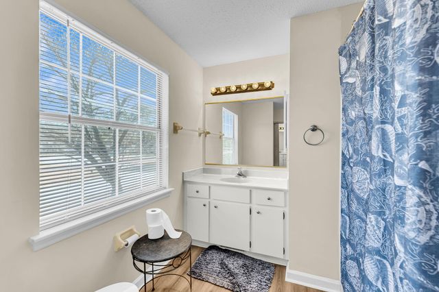 844 N Aylesbury Road, Goose Creek, SC 29445