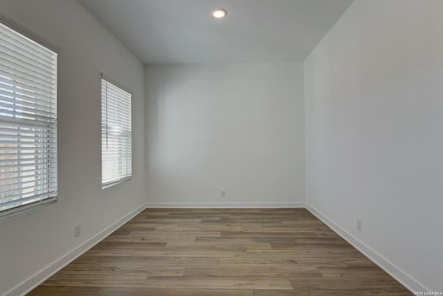 148 Yale St, Seguin, TX 78155