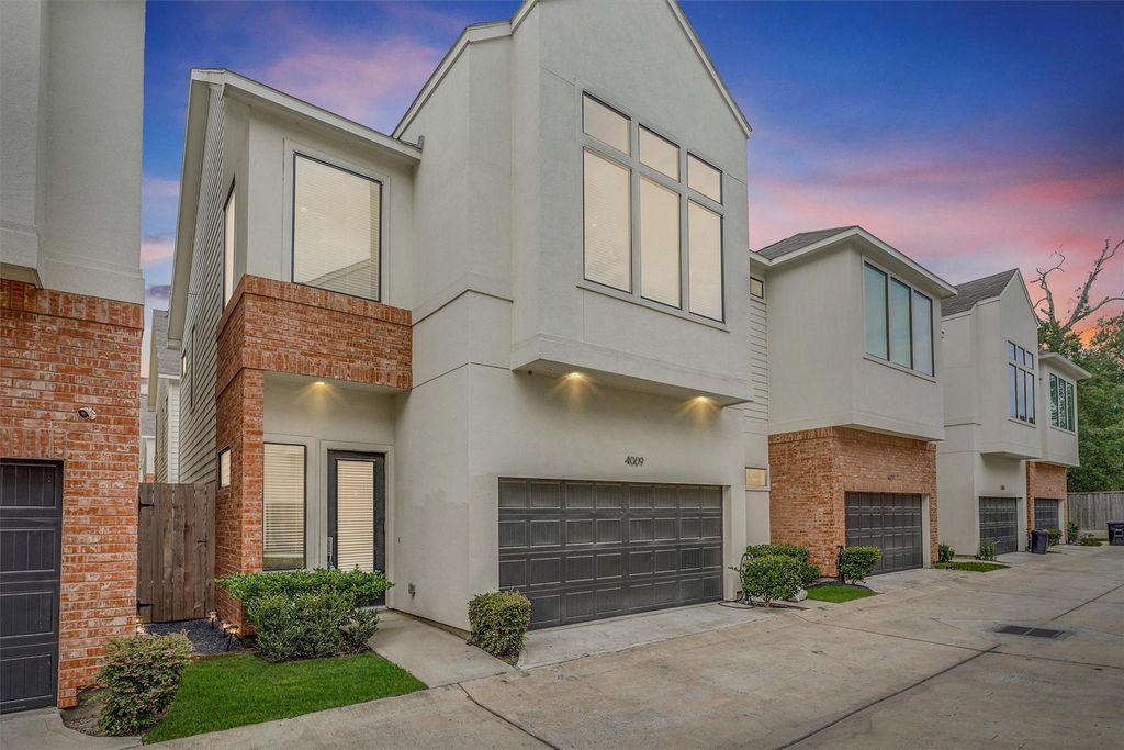 4009 Tulane Street, Houston, TX 77018