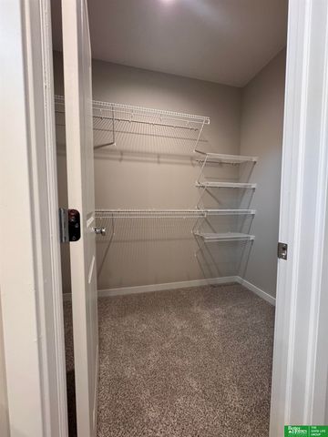 8707 N 177th Street, Bennington, NE 68007