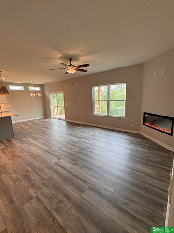 8707 N 177th Street, Bennington, NE 68007