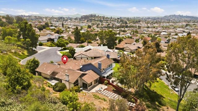 2090 Avenida de Aquacate, Escondido, CA 92026