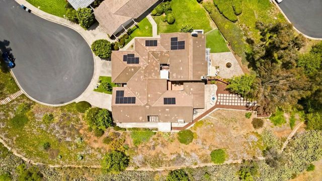 2090 Avenida de Aquacate, Escondido, CA 92026