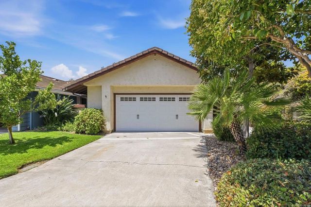 2090 Avenida de Aquacate, Escondido, CA 92026