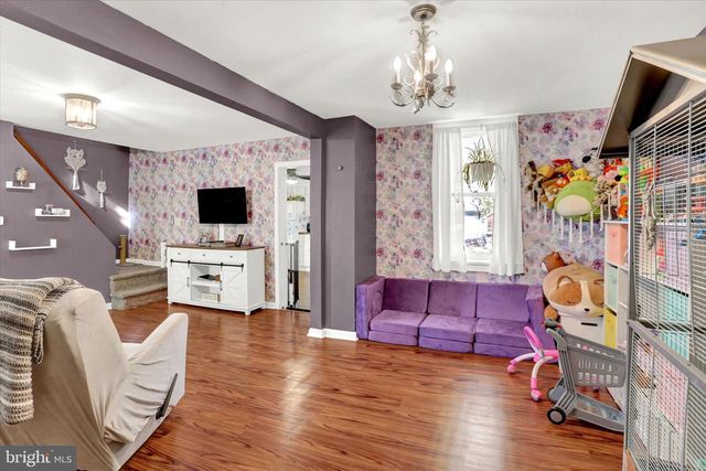 212 CHESTNUT ST, Mount Holly Springs, PA 17065