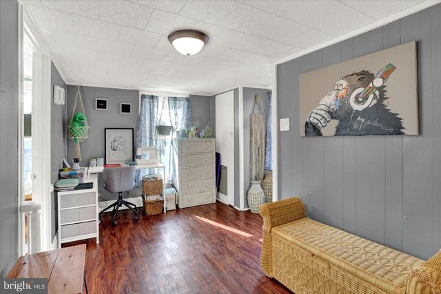 212 CHESTNUT ST, Mount Holly Springs, PA 17065