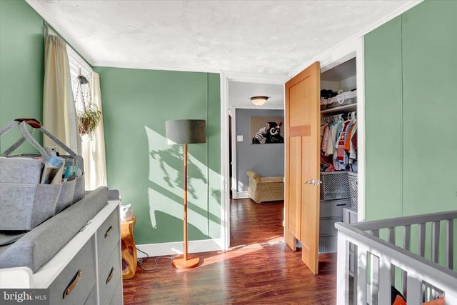 212 CHESTNUT ST, Mount Holly Springs, PA 17065