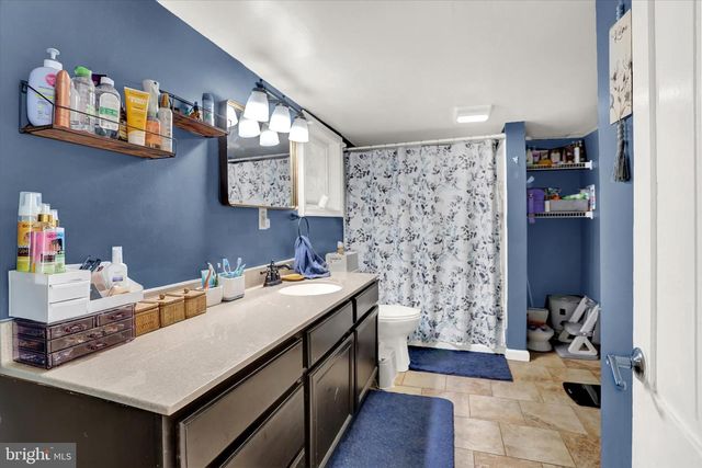 212 CHESTNUT ST, Mount Holly Springs, PA 17065