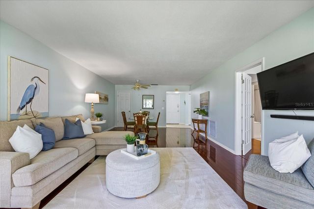 10280 IMPERIAL POINT DRIVE W 21, Largo, FL 33774