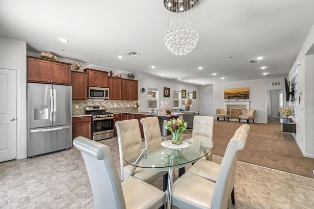 1400 Shoreline Drive, Madera, CA 93637
