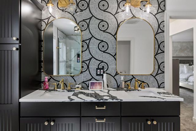 17422 Gerdine Path, Lakeville, MN 55044