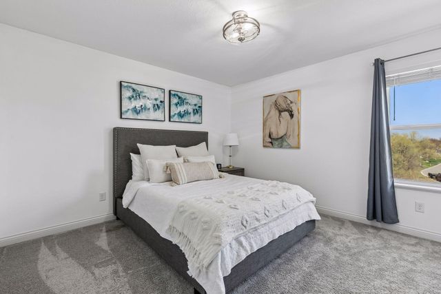 17422 Gerdine Path, Lakeville, MN 55044